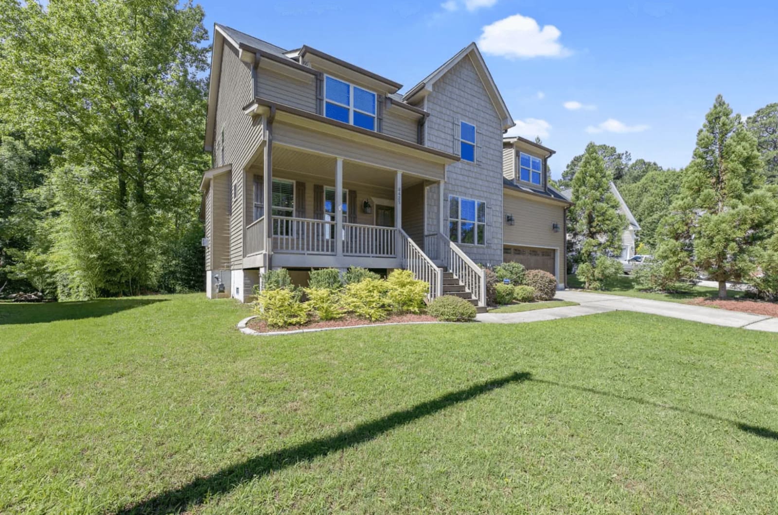 8425 Hobhouse Circle